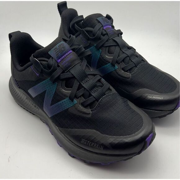 NEW BALANCE NITREL V4  trail running shoes- WOMENS- New - size 7‎ |Wide| - Picture 1 of 6